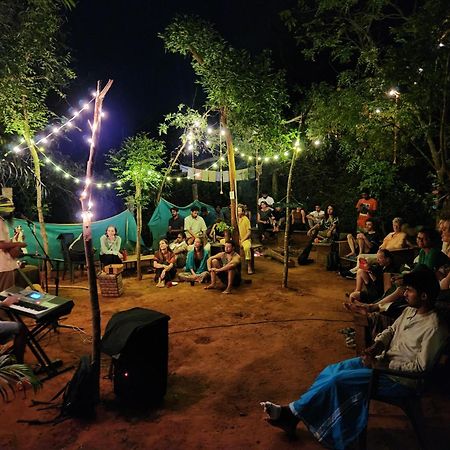 Nebula Nest Cafe & Hostel Auroville Ngoại thất bức ảnh