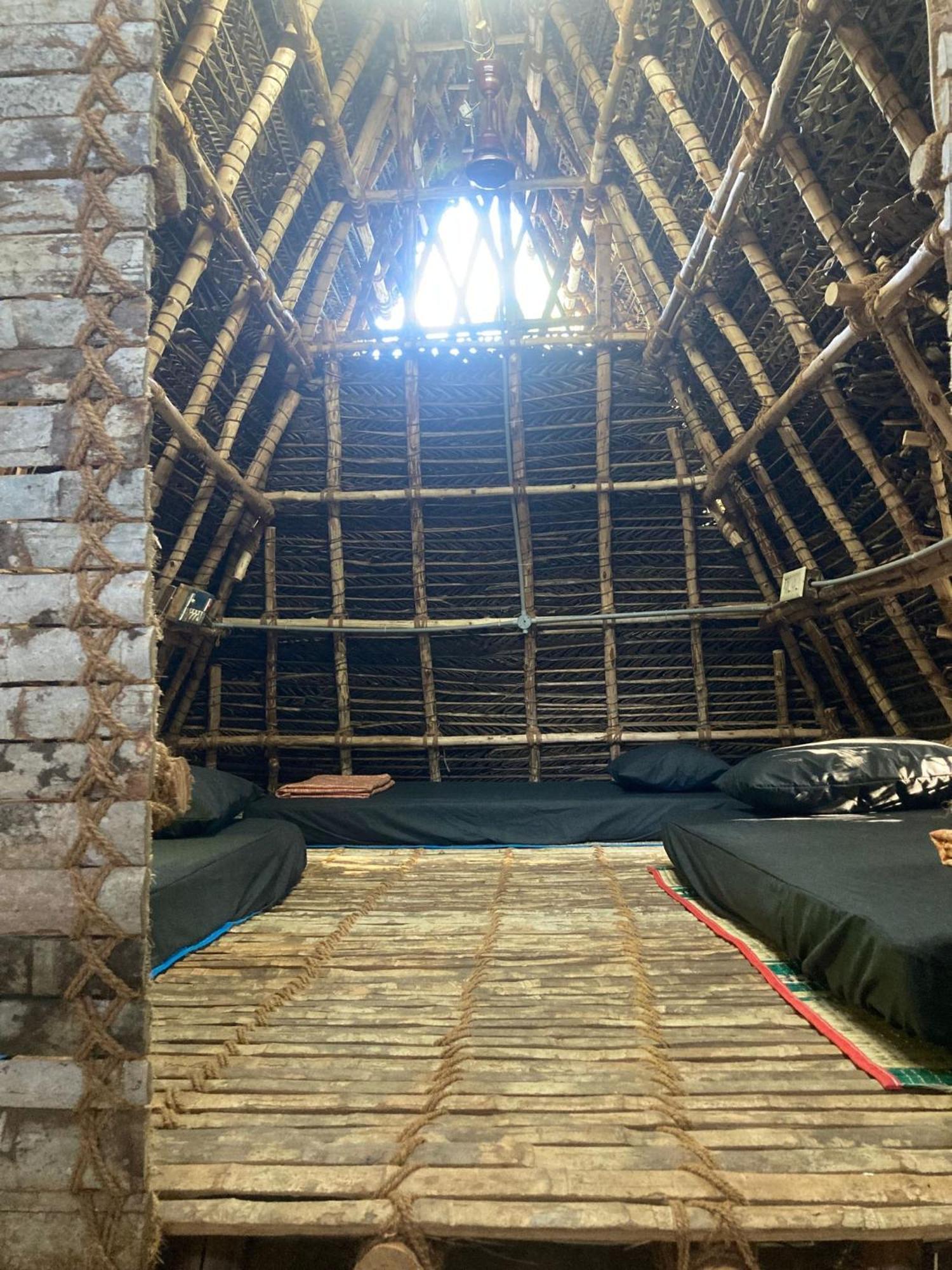 Nebula Nest Cafe & Hostel Auroville Ngoại thất bức ảnh
